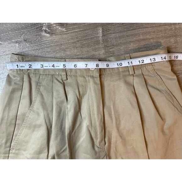 Vintage 90s Izod Club Khaki Pleated High Waisted Mom Shorts Sz 8 - Picture 6 of 9